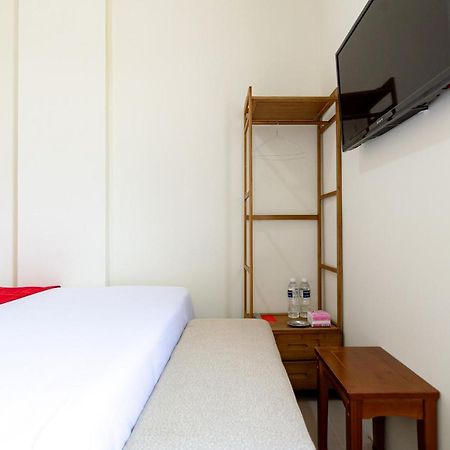 Reddoorz Plus At Komplek Abc Batu Aji Batam Kubuk المظهر الخارجي الصورة