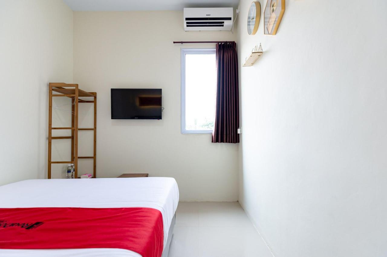 Reddoorz Plus At Komplek Abc Batu Aji Batam Kubuk المظهر الخارجي الصورة