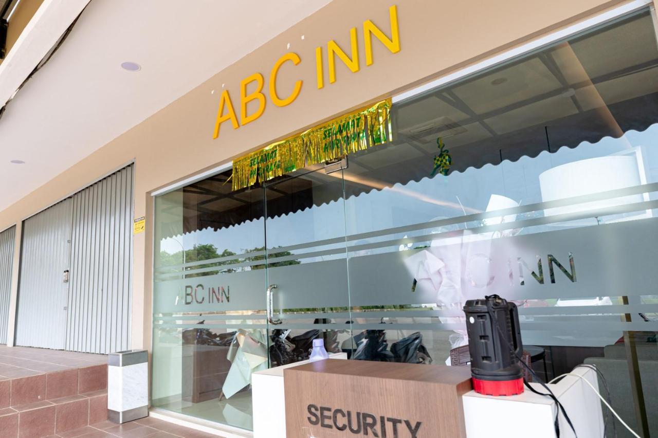 Reddoorz Plus At Komplek Abc Batu Aji Batam Kubuk المظهر الخارجي الصورة